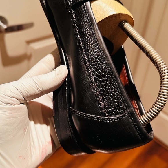 Johnston & Murphy Croc Design Loafers. - Picture 11 of 14